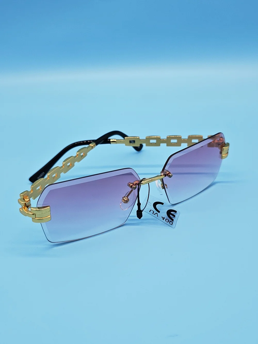 N/A stylish rimless